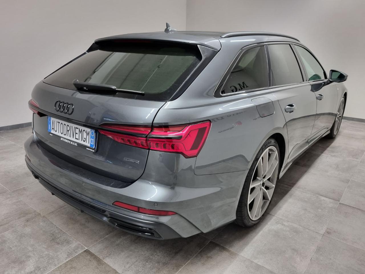 AUDI A6 Avant 40 2.0 TDI quattro ultra S tronic S-LINE - 10