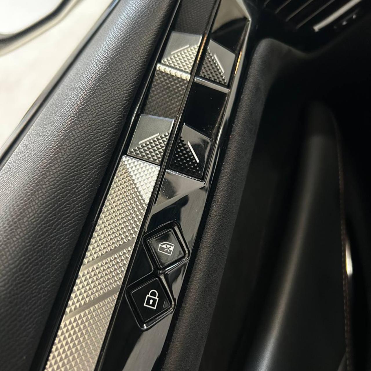 DS AUTOMOBILES DS 4 E-Tense 225 Performance Line TETTO APRIBILE - 38