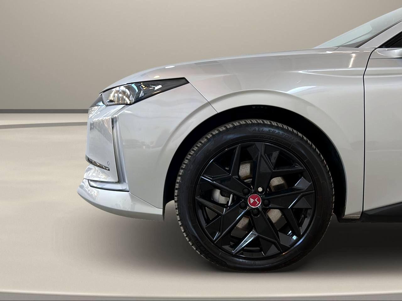 DS AUTOMOBILES DS 4 E-Tense 225 Performance Line TETTO APRIBILE - 51