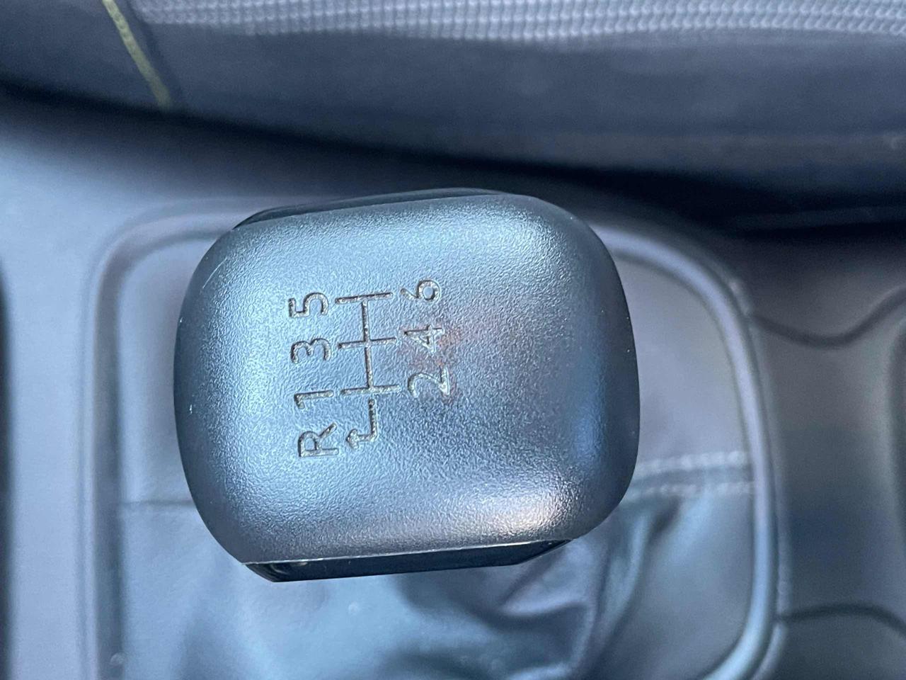 CITROEN C3 BlueHDi 100 S&S You - 27