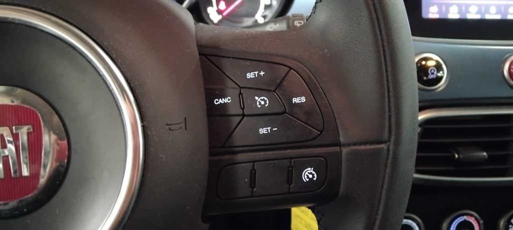 FIAT 500X 1.3 MultiJet 95 CV Mirror - 23