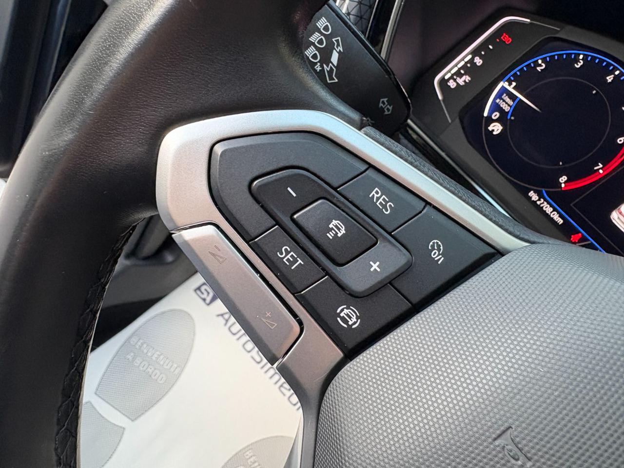 VOLKSWAGEN T-Cross 1.0 TSI 110 CV Advanced FARI FULL LED - 19