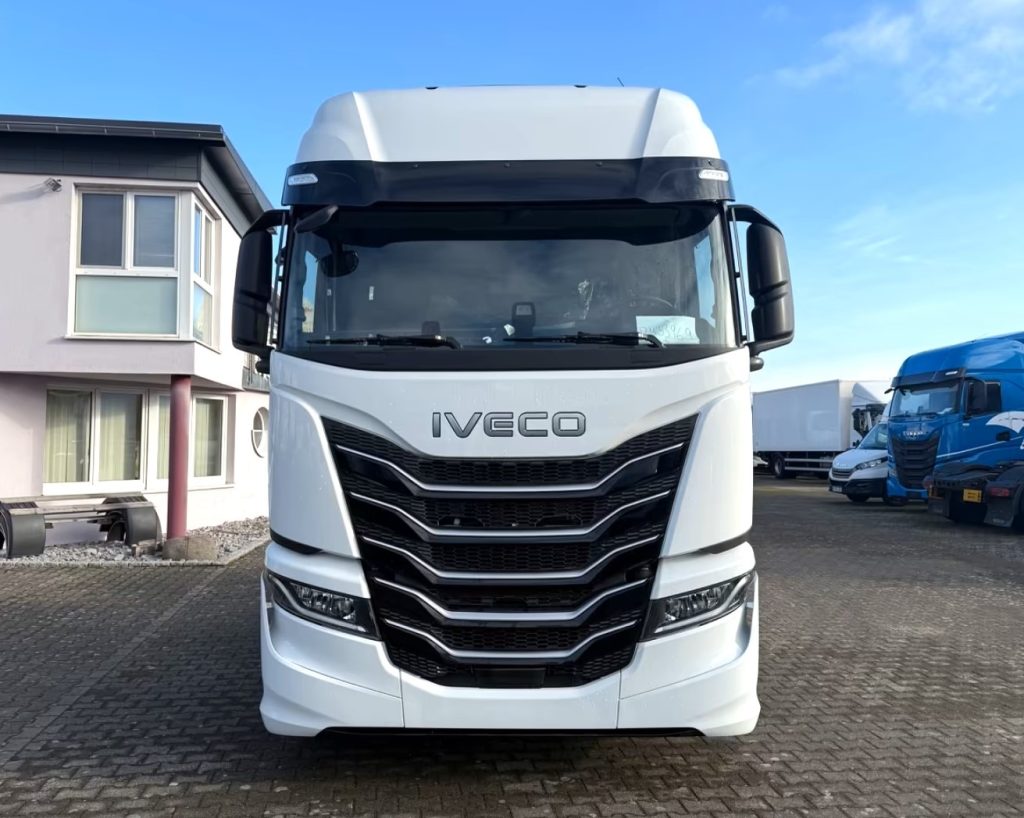 IVECO S-WAY 500 T/P EU6 Km 0 INTARDER FULL OPTIONAL - 2