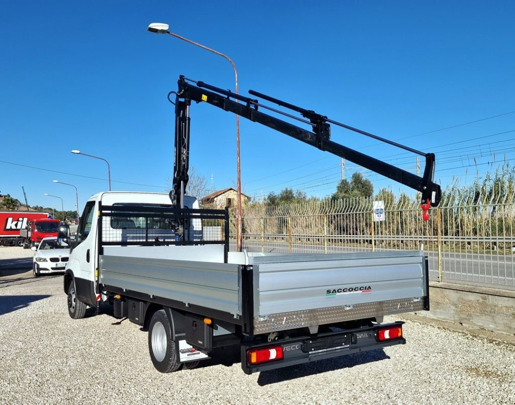 IVECO DAILY  35C16 E6 NUOVO GRU 12m + CASSONE - 2