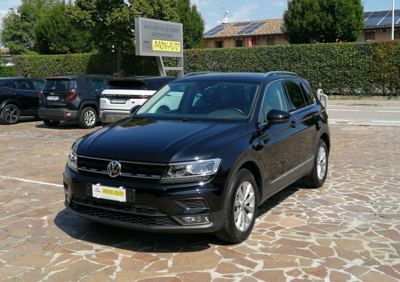 VOLKSWAGEN Tiguan 2.0 TDI SCR DSG Business BlueMotion Technology - 1