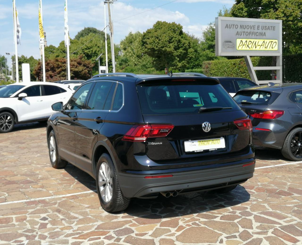 VOLKSWAGEN Tiguan 2.0 TDI SCR DSG Business BlueMotion Technology - 3