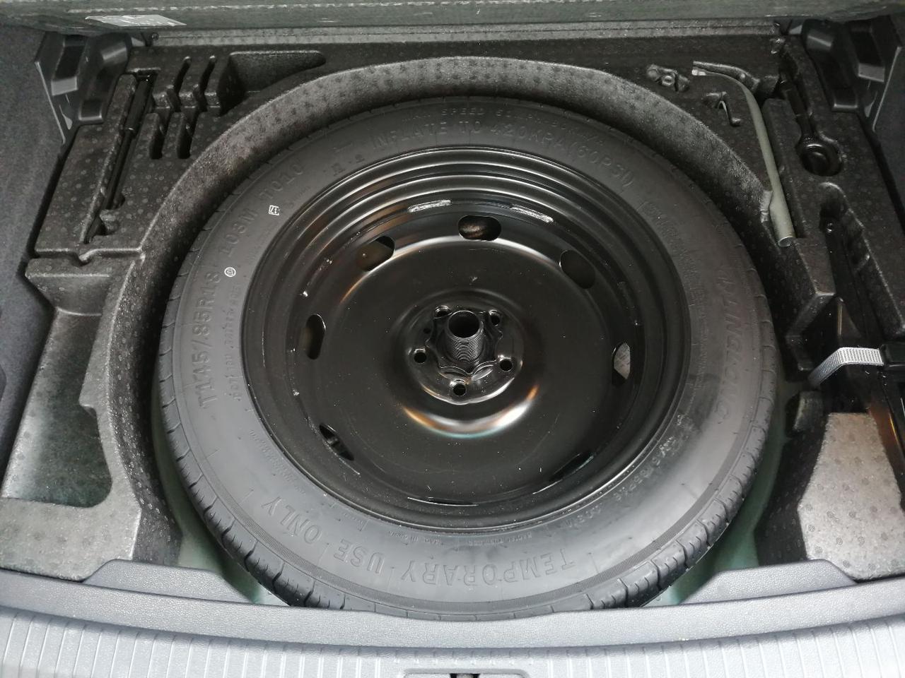 VOLKSWAGEN Tiguan 2.0 TDI SCR DSG Business BlueMotion Technology - 20