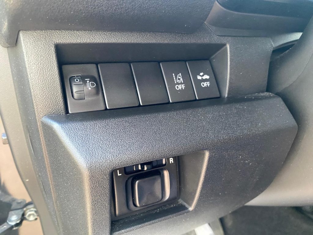 SUZUKI Jimny 1.5 5MT PRO (N1) - 8