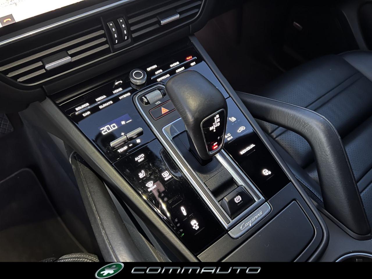 PORSCHE Cayenne Coupé 3.0 V6 E-Hybrid - 14