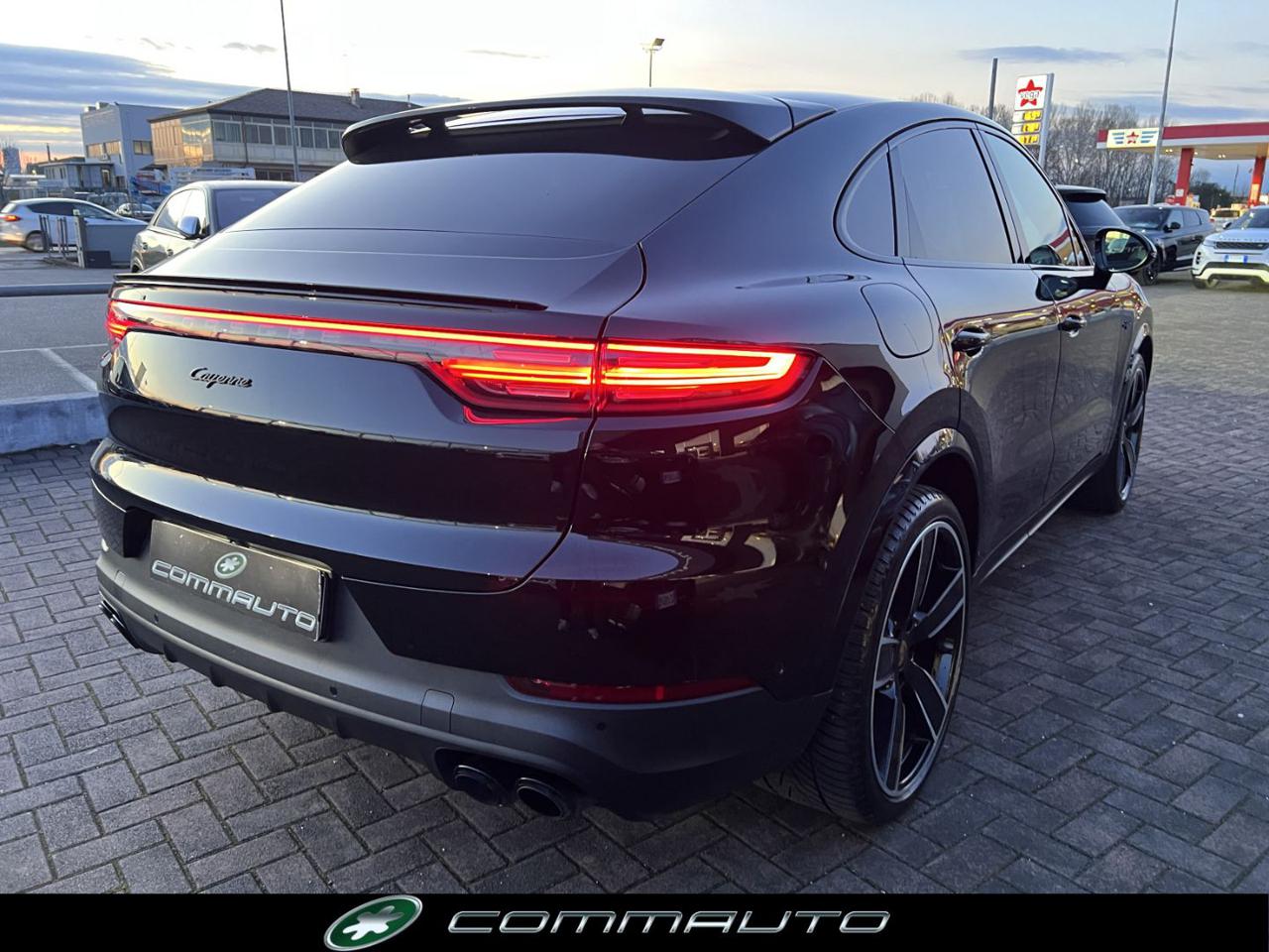 PORSCHE Cayenne Coupé 3.0 V6 E-Hybrid - 3