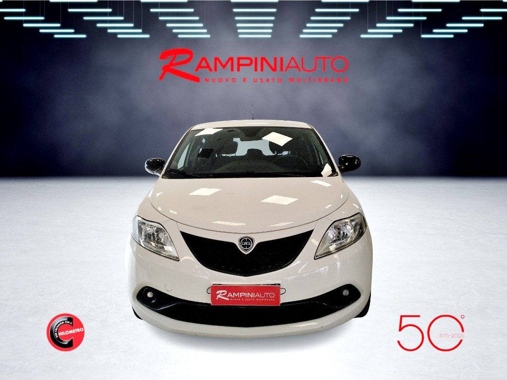 LANCIA Ypsilon 1.3 MJT 95 CV 5 porte Gold Unico Prop. Pronta Cons - 3