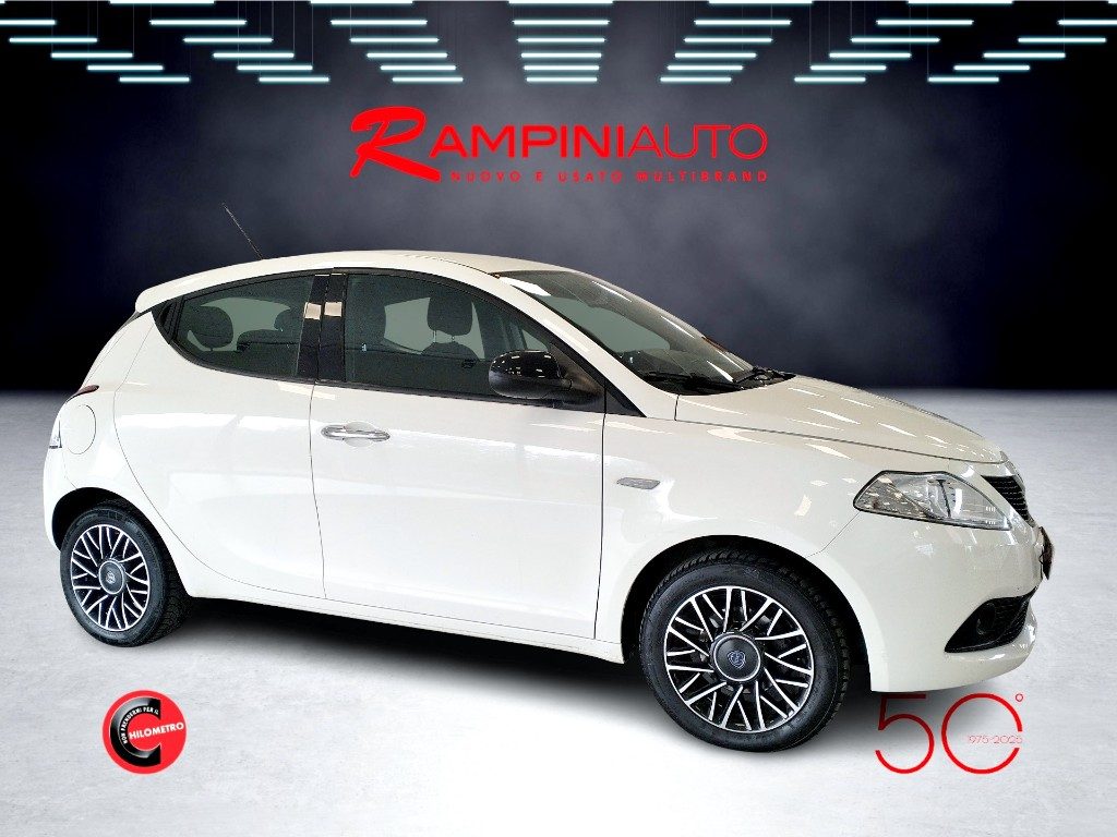 LANCIA Ypsilon 1.3 MJT 95 CV 5 porte Gold Unico Prop. Pronta Cons - 6