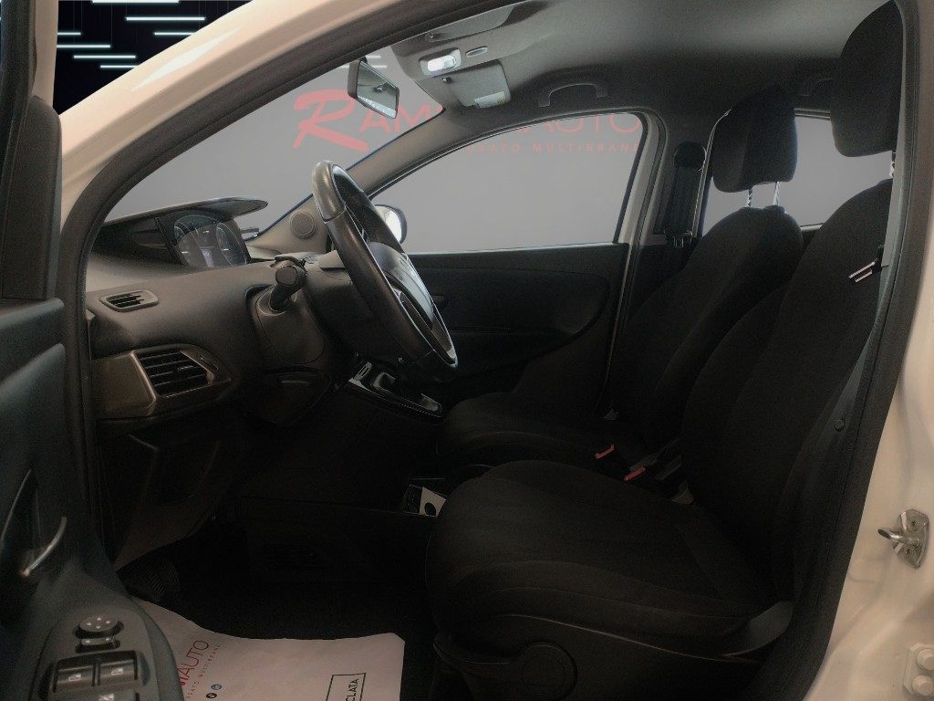 LANCIA Ypsilon 1.3 MJT 95 CV 5 porte Gold Unico Prop. Pronta Cons - 15