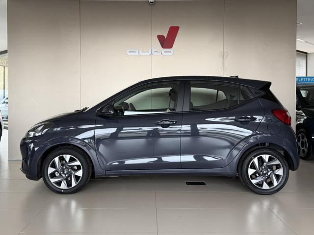HYUNDAI i10 Grigio scuro metallizzato
