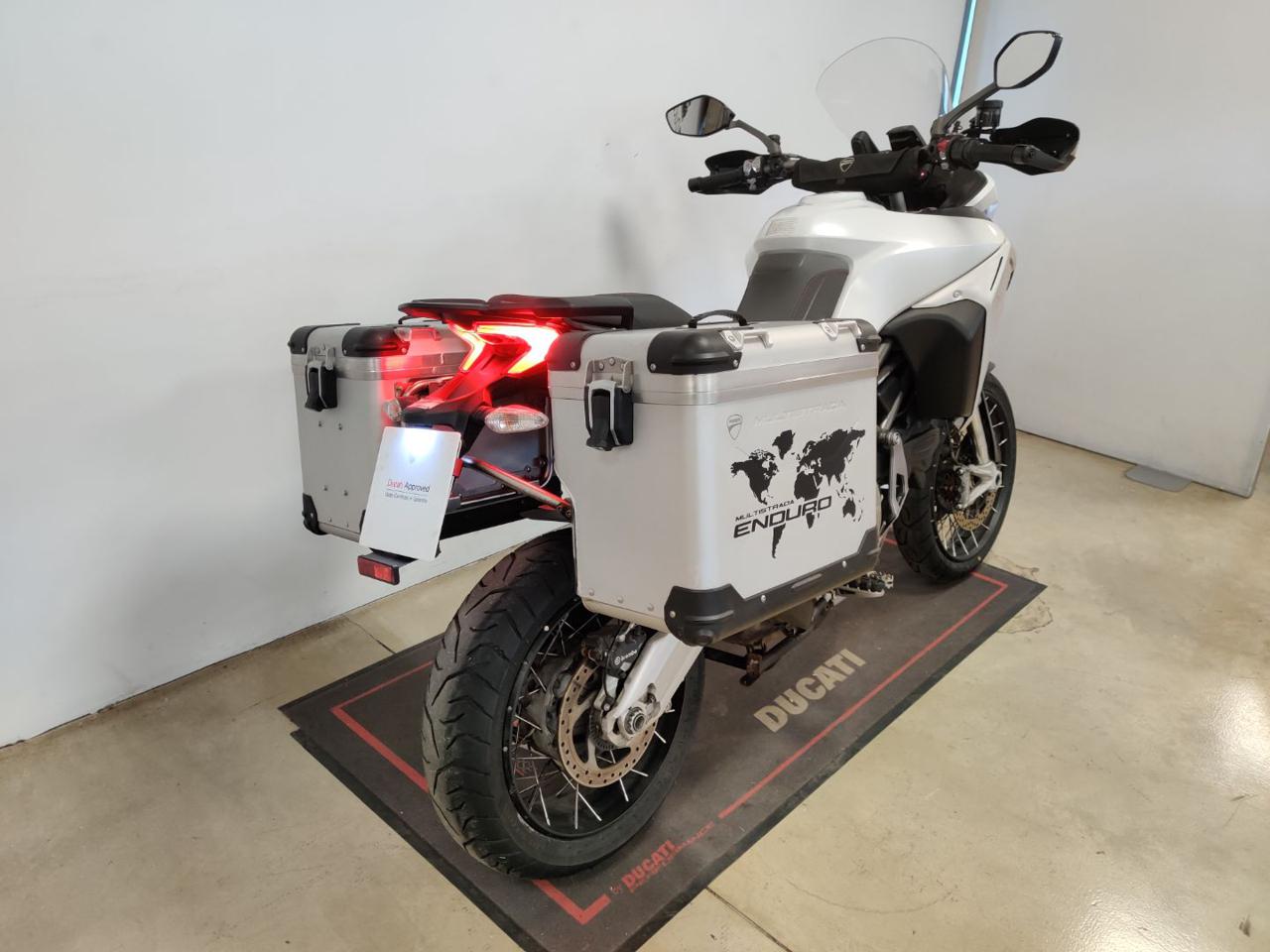 DUCATI Multistrada 1200 ENDURO WHITE - 7