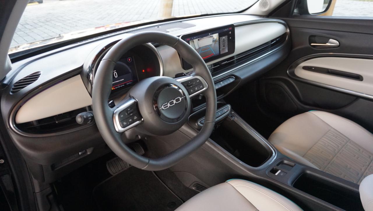 FIAT 600 Hybrid 100 CV DCT MHEV La Prima - 14