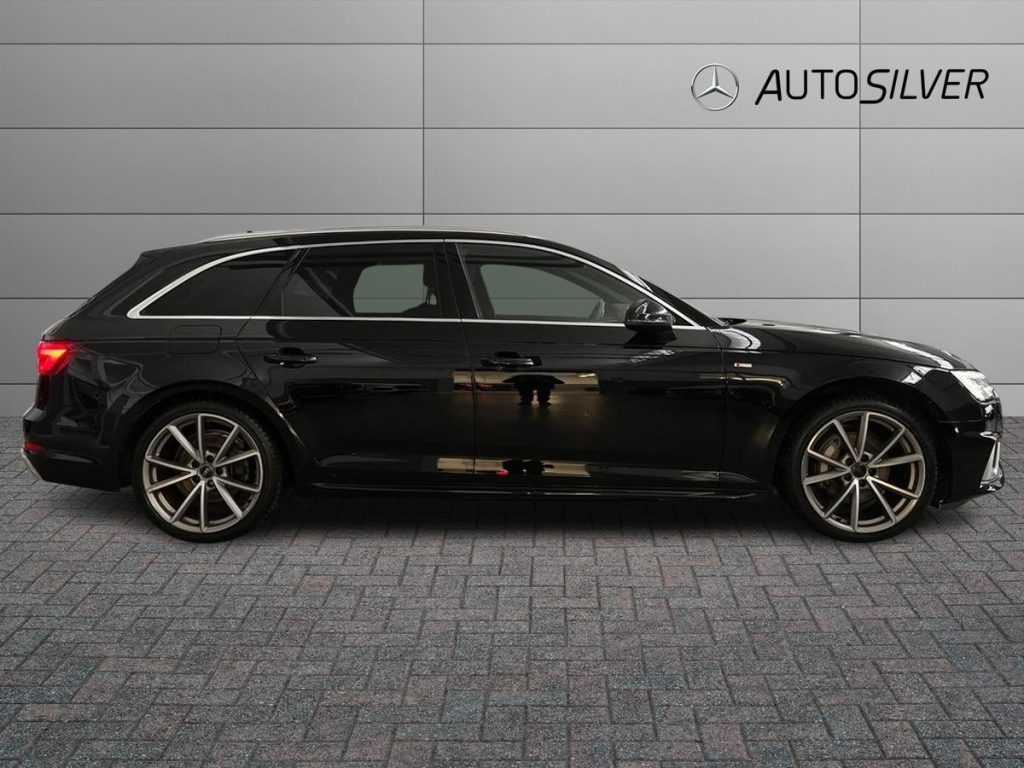 AUDI A4 Avant 40 TDI quattro S tronic S-Line - 5