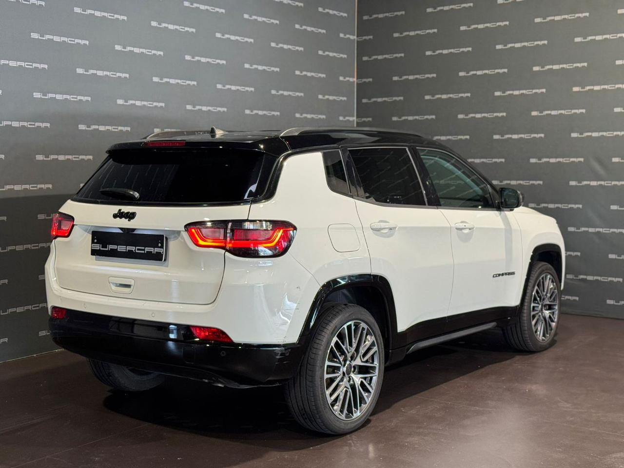 JEEP Compass 1.5 Turbo T4 130 CV MHEV 2WD Summit - 3