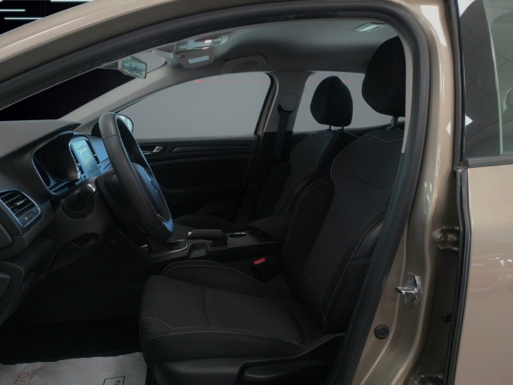 RENAULT Megane Blue dCi 115 CV Iva Esposta Pronta Consegna - 16