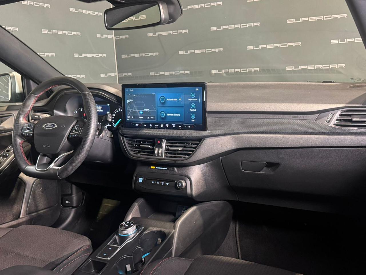 FORD Focus 1.5 EcoBlue 115 CV automatico SW ST-Line - 9