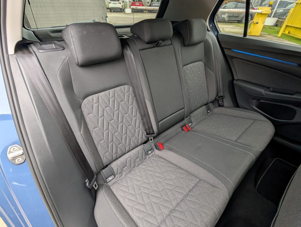 VOLKSWAGEN Golf 2.0 TDI 115 CV SCR Edition Plus - 28