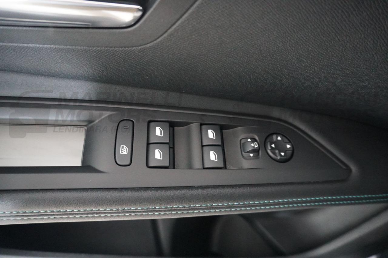 PEUGEOT 3008 1.2 136CV HYBRID E-DCS 6 ALLURE PACK - 18
