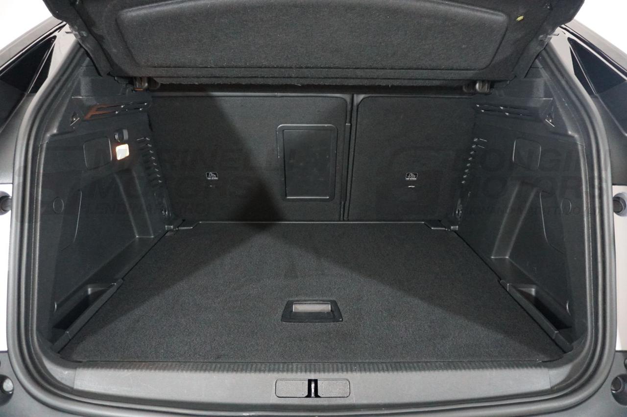 PEUGEOT 3008 1.2 136CV HYBRID E-DCS 6 ALLURE PACK - 12