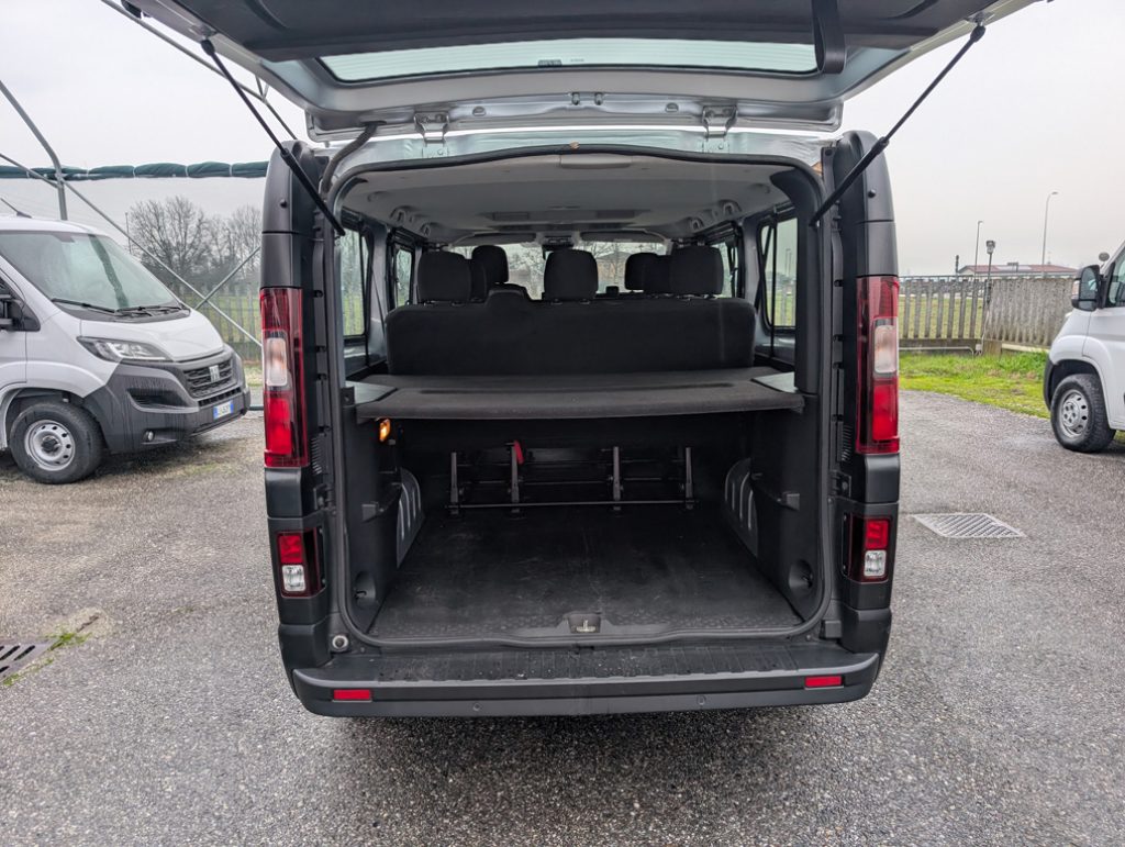 NISSAN Primastar 2.0 dCi 150CV PL-TN Business 9 POSTI - 8