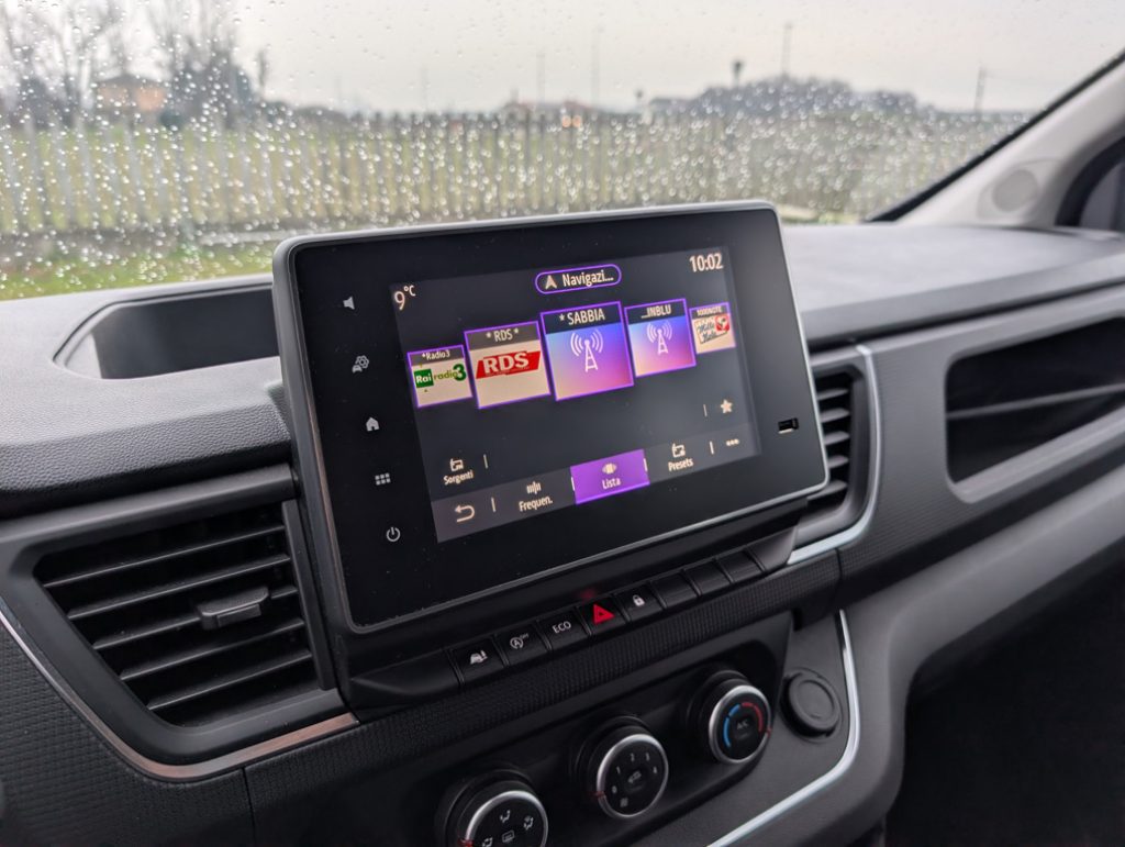 NISSAN Primastar 2.0 dCi 150CV PL-TN Business 9 POSTI - 16