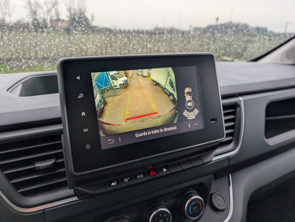 NISSAN Primastar 2.0 dCi 150CV PL-TN Business 9 POSTI - 19