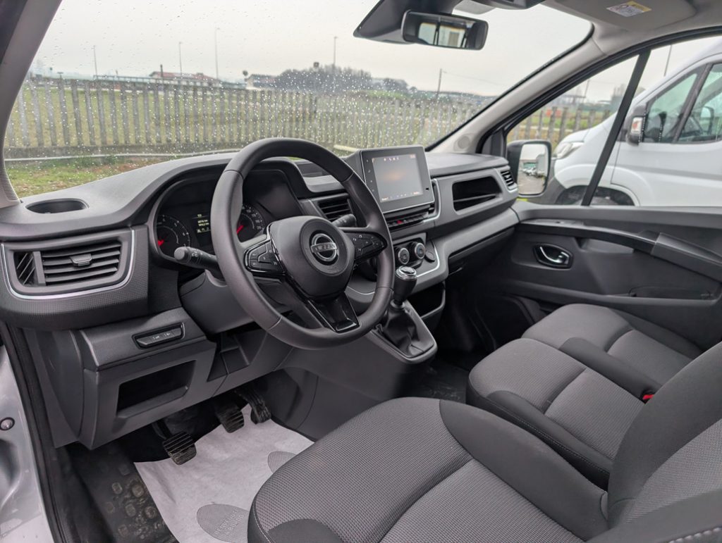 NISSAN Primastar 2.0 dCi 150CV PL-TN Business 9 POSTI - 24