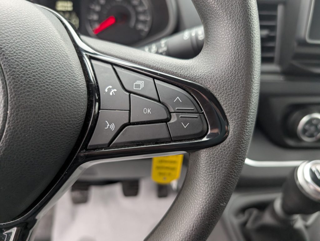 NISSAN Primastar 2.0 dCi 150CV PL-TN Business 9 POSTI - 28