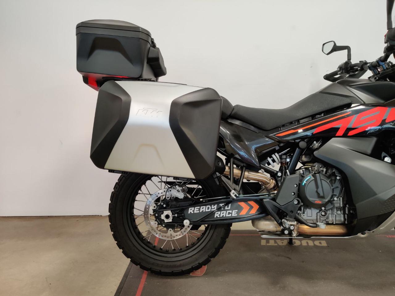 KTM 790 Adventure MY 2024 - 6