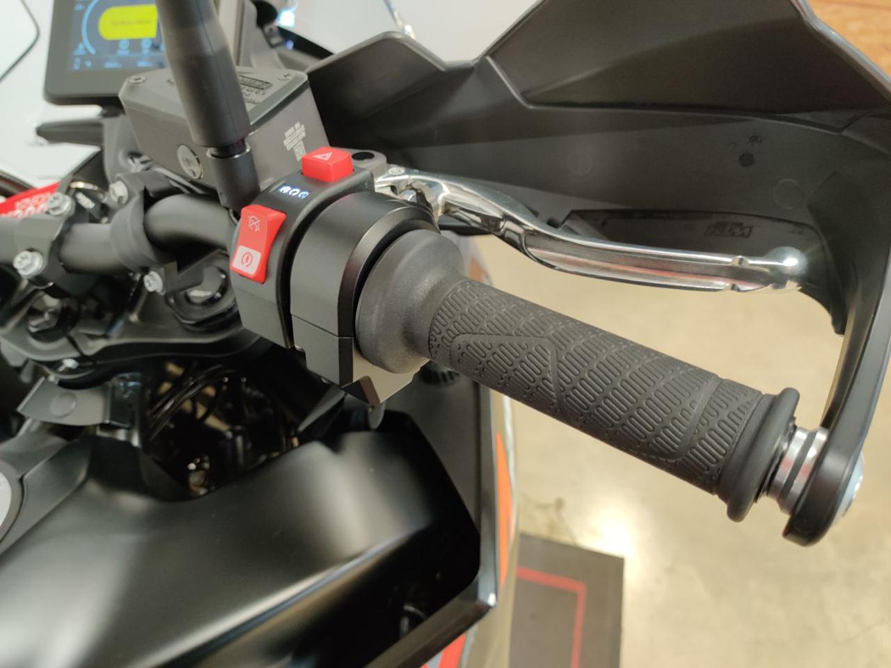 KTM 790 Adventure MY 2024 - 10