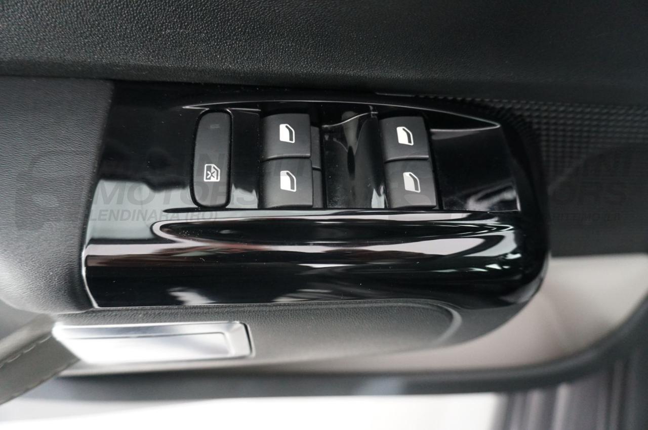 CITROEN C3 1.2 PURETECH 110CV S&S GPL SHINE - 20