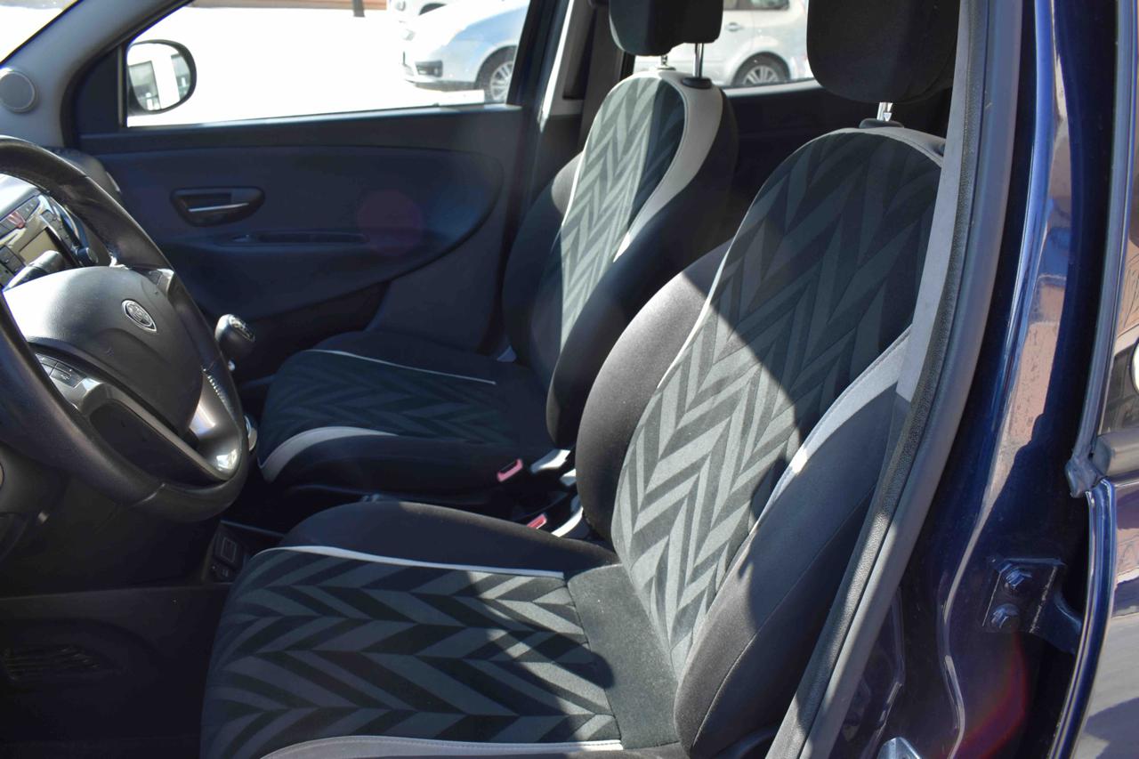 LANCIA Ypsilon 1.2 69 CV 5 porte GPL - 6