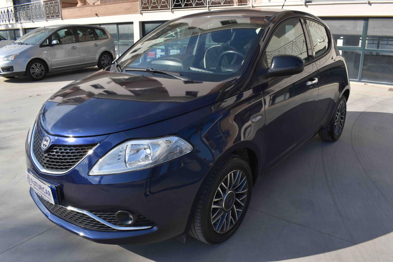 LANCIA Ypsilon 1.2 69 CV 5 porte GPL - 3