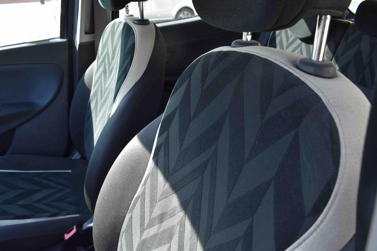 LANCIA Ypsilon 1.2 69 CV 5 porte GPL - 7