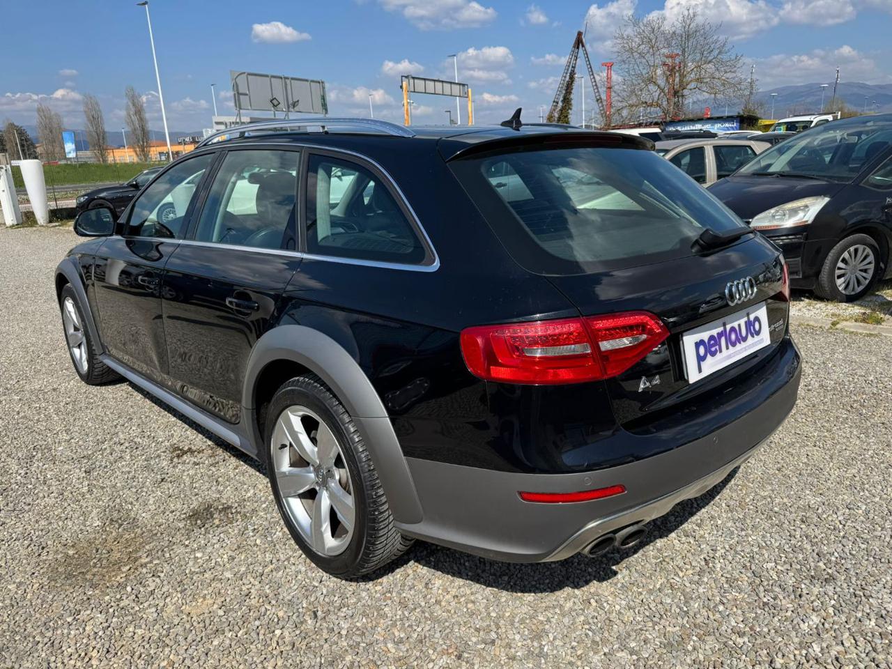 AUDI A4 allroad 2.0 TDI 177 CV S tronic Business - 6
