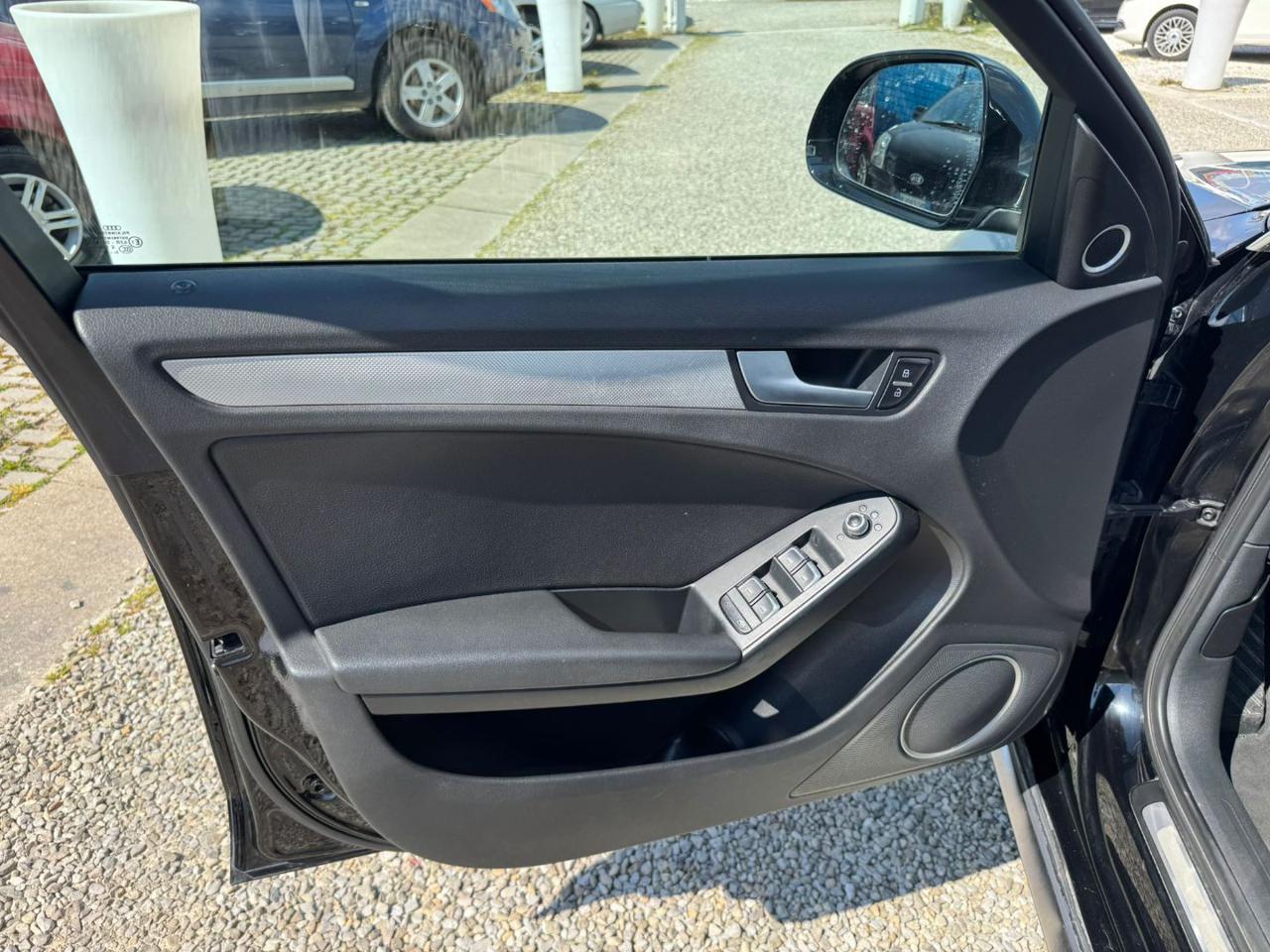 AUDI A4 allroad 2.0 TDI 177 CV S tronic Business - 7