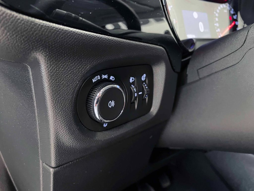 OPEL Corsa 1.5 D 100CV - AUTOCARRO - 18