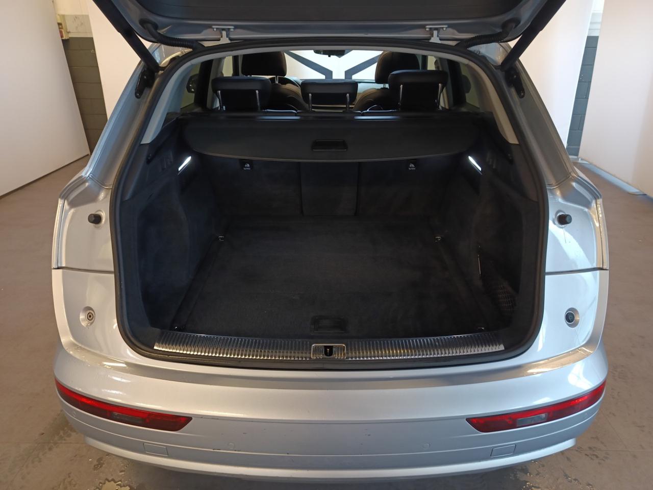 AUDI Q5 40 TDI quattro S tronic - 10