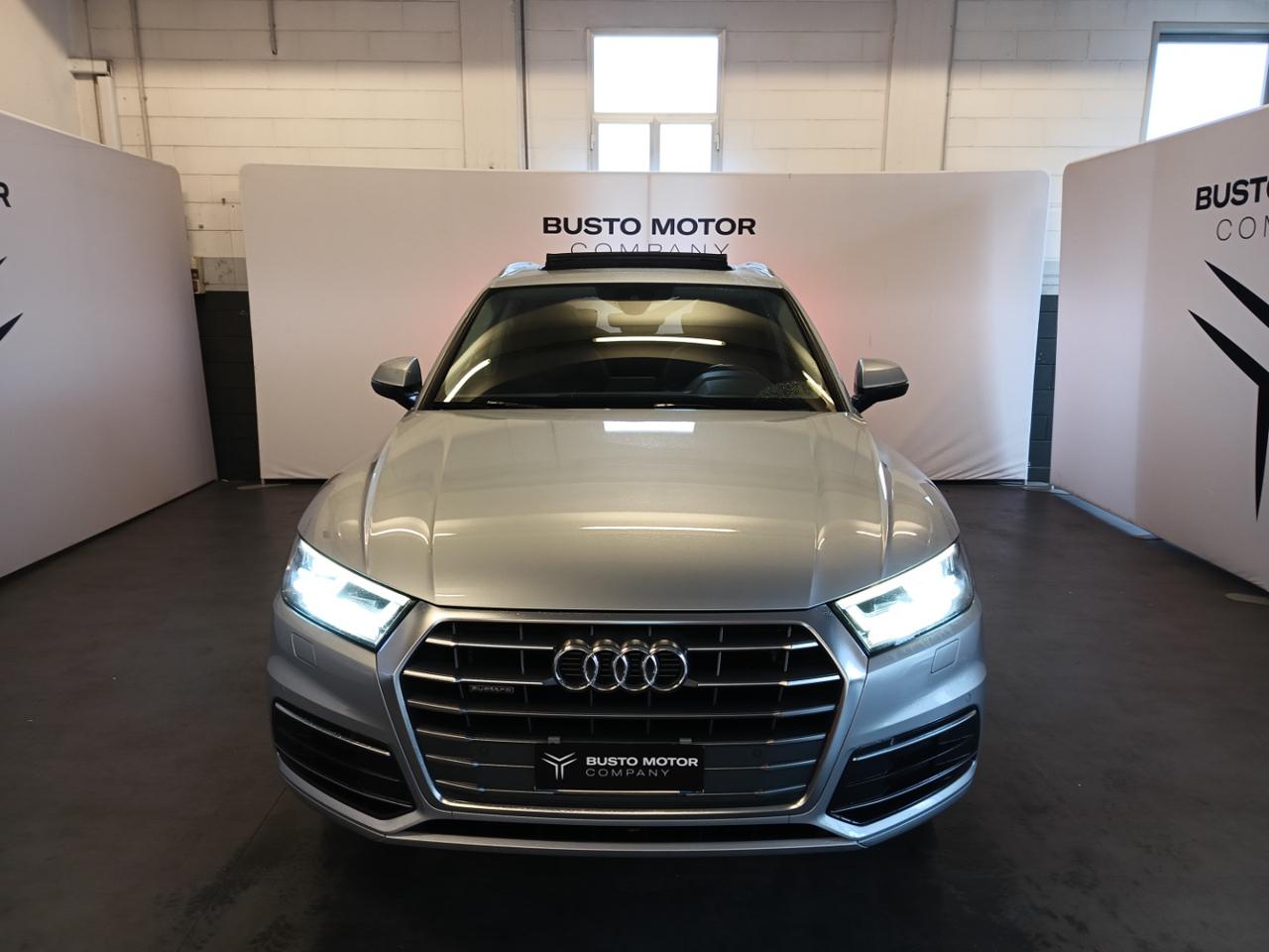 AUDI Q5 40 TDI quattro S tronic - 2