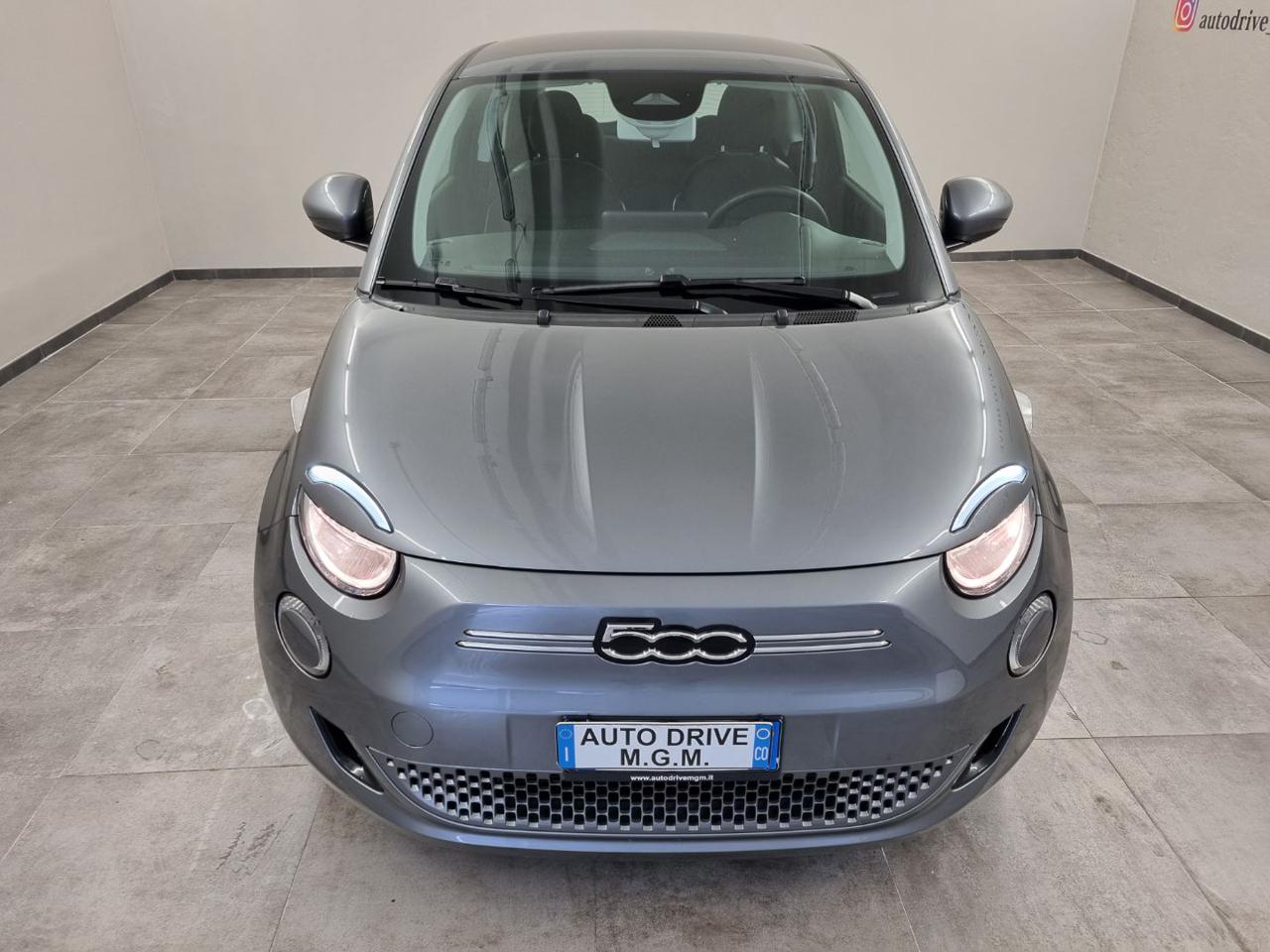 FIAT 500e 3+1 42 kWh La Prima - 16