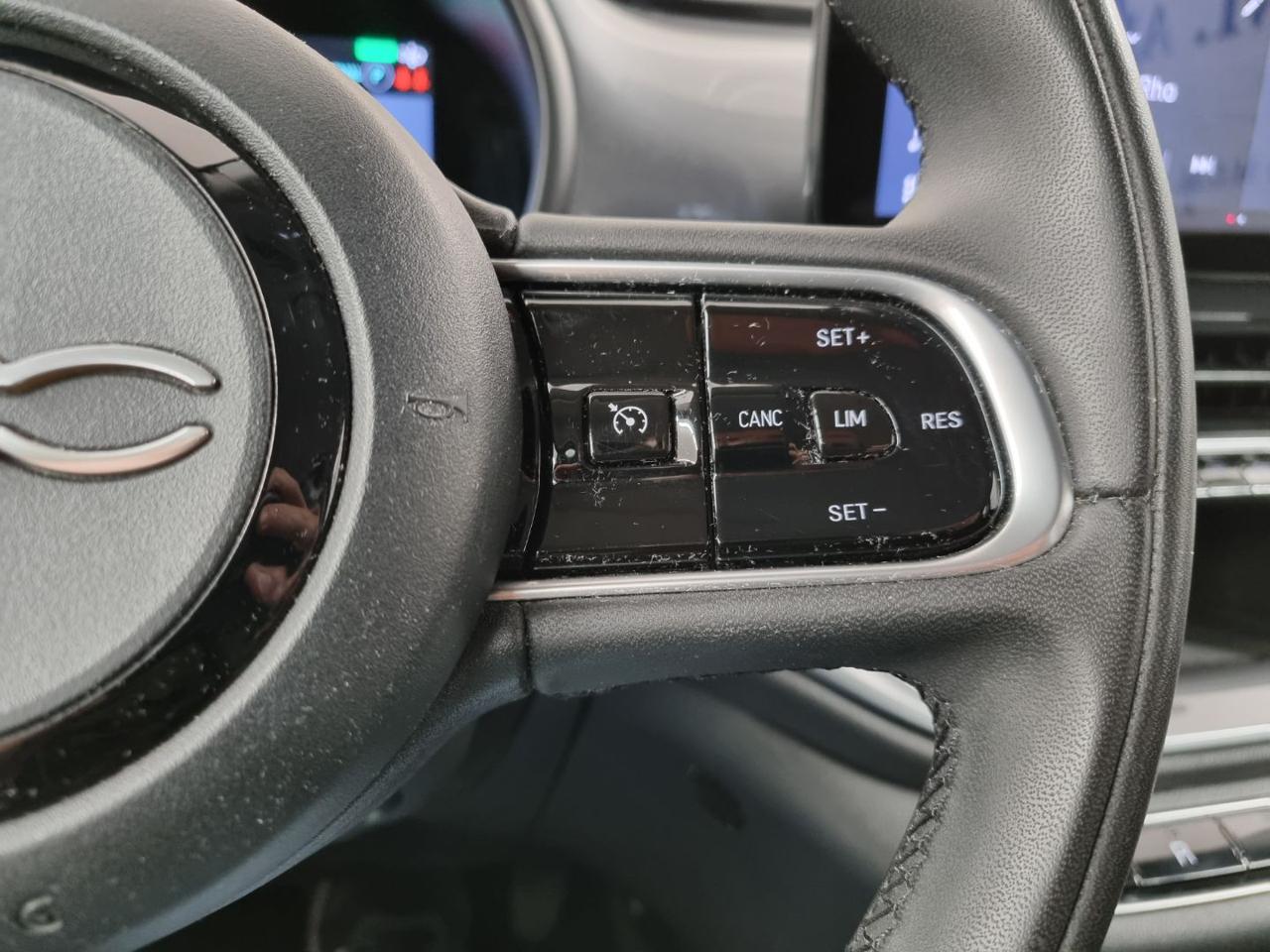FIAT 500e 3+1 42 kWh La Prima - 10