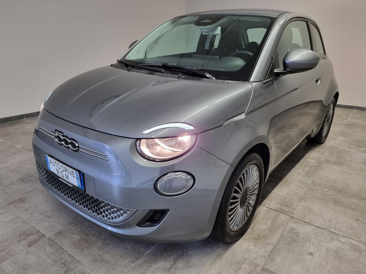 FIAT 500e 3+1 42 kWh La Prima - 18