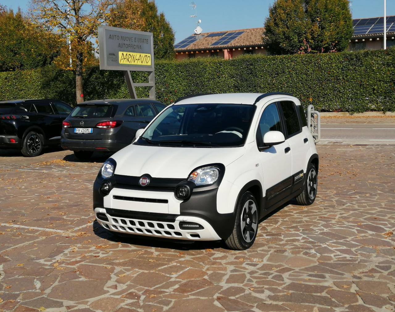 FIAT Panda 1.0 FireFly S&S Hybrid Pandina Cross - 1