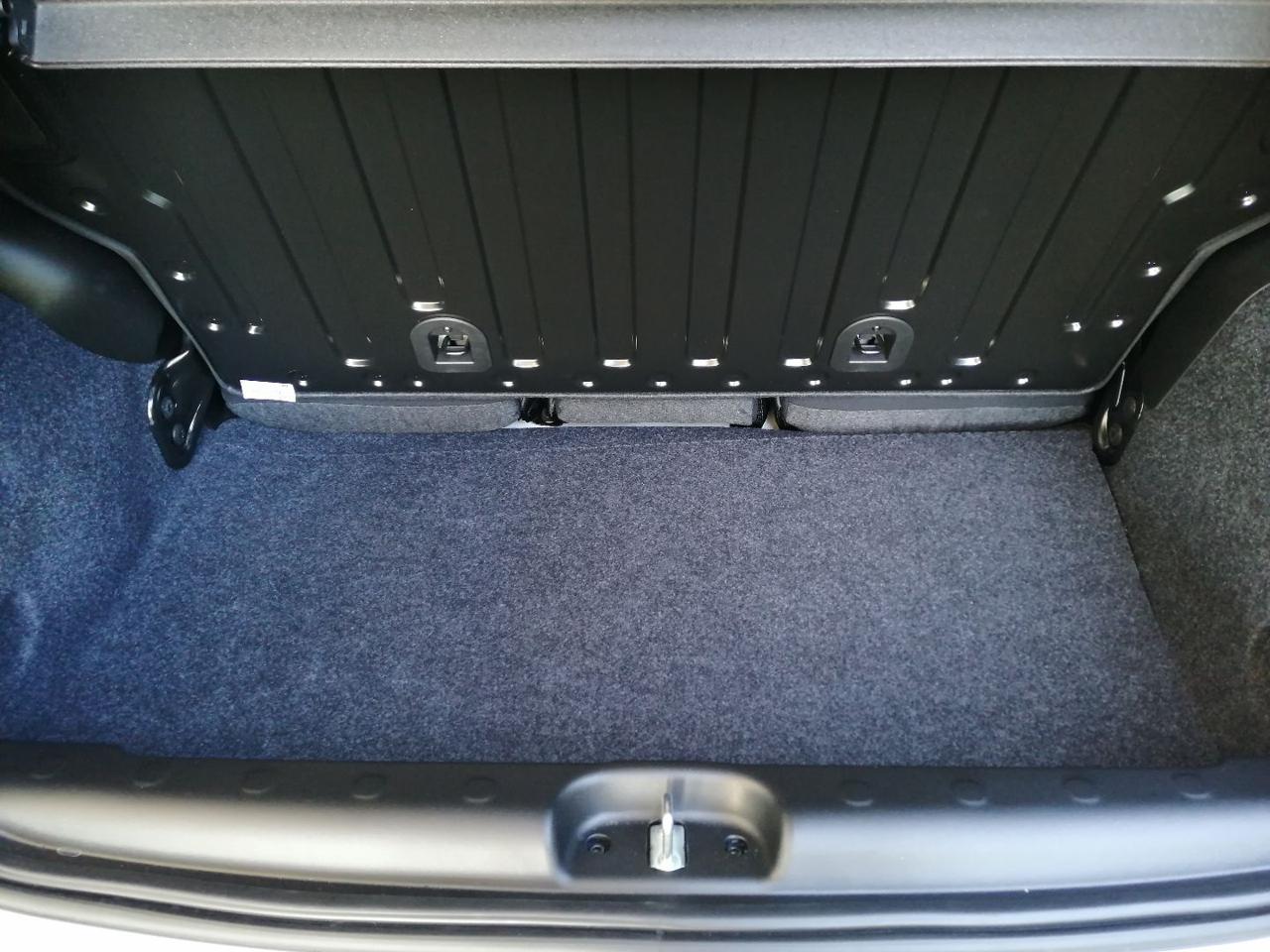 FIAT Panda 1.0 FireFly S&S Hybrid Pandina Cross - 11