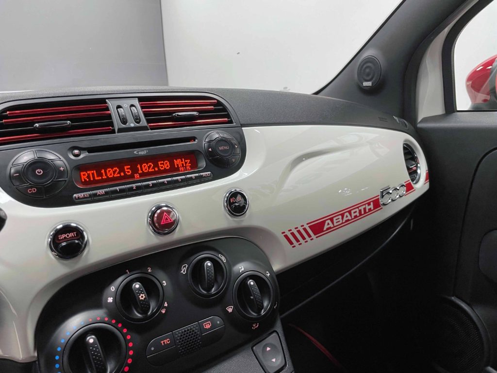 ABARTH 500 1.4 16V TURBO T-JET 135CV - 24