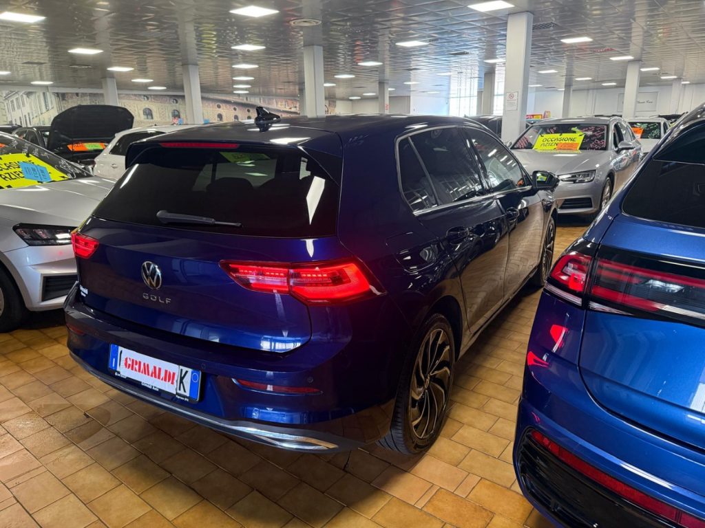VOLKSWAGEN Golf 2.0 TDI 150 CV DSG SCR Style - 19